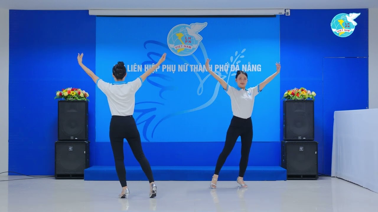 Clip Dân vũ mẫu - Bắc - Trung - Nam một nhà - Hội LHPN TP Đà Nẵng