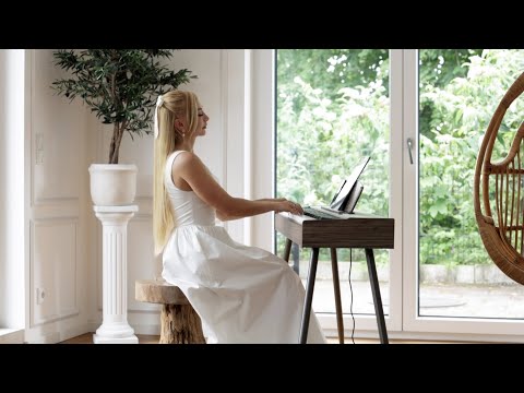 Ludovico Einaudi - Una Mattina (The Intouchables)