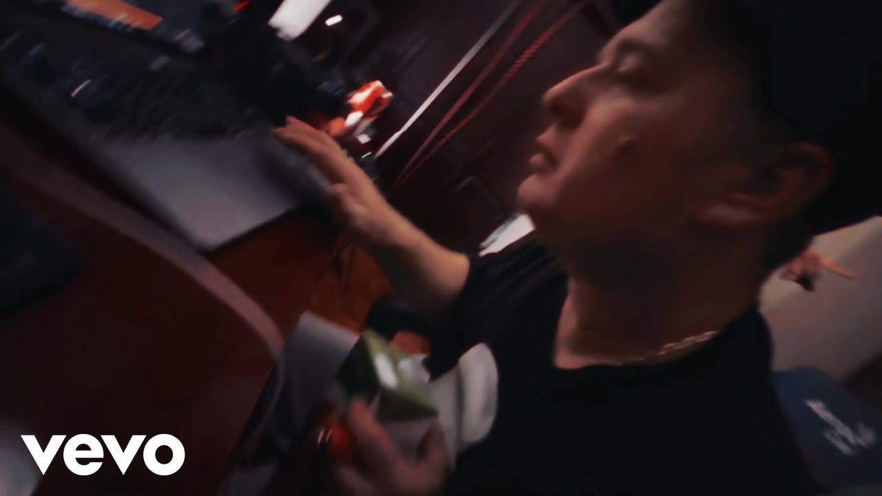 Rich Coa$t - Level Up (Official Music Video) (Lyric Video) ft. NILLZ, SOUK