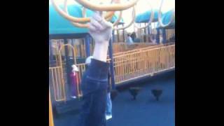 Amazing Monkey Bar trick