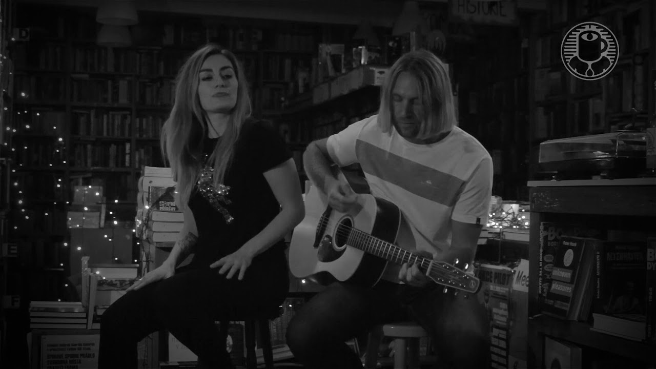 Dirty Blondes - You're Only Pretty On The Outside (BLACK COFFEE SESSION)