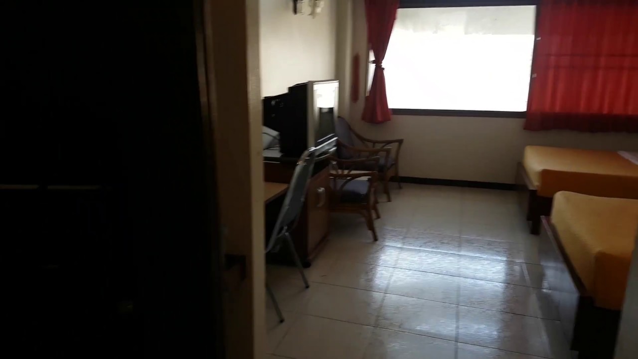 โรงแรมโรสอินน์ ตะพานหิน