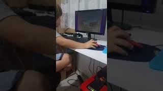 Akil playing GRAVITY SOCCER 2 on Friv PC Gaming