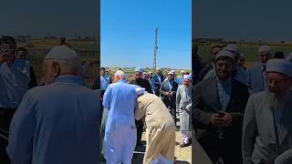 Şeyh Abdusselam El Haznevi Ks Menzil Taziyesine Teşrif Ederken Müridleri Seydamızı Karşılama Anı..