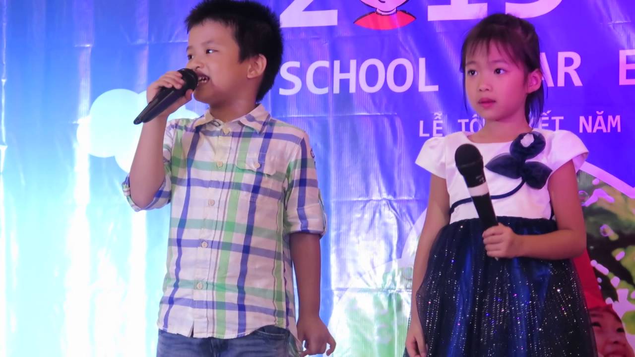 Nhật Minh & Diệu Linh - Farewell speech - Tạm biệt Kidzone auf YouTube ansehen Nhật Minh & Diệu Linh - Farewell speech - Tạm biệt Kidzone auf YouTube ansehen