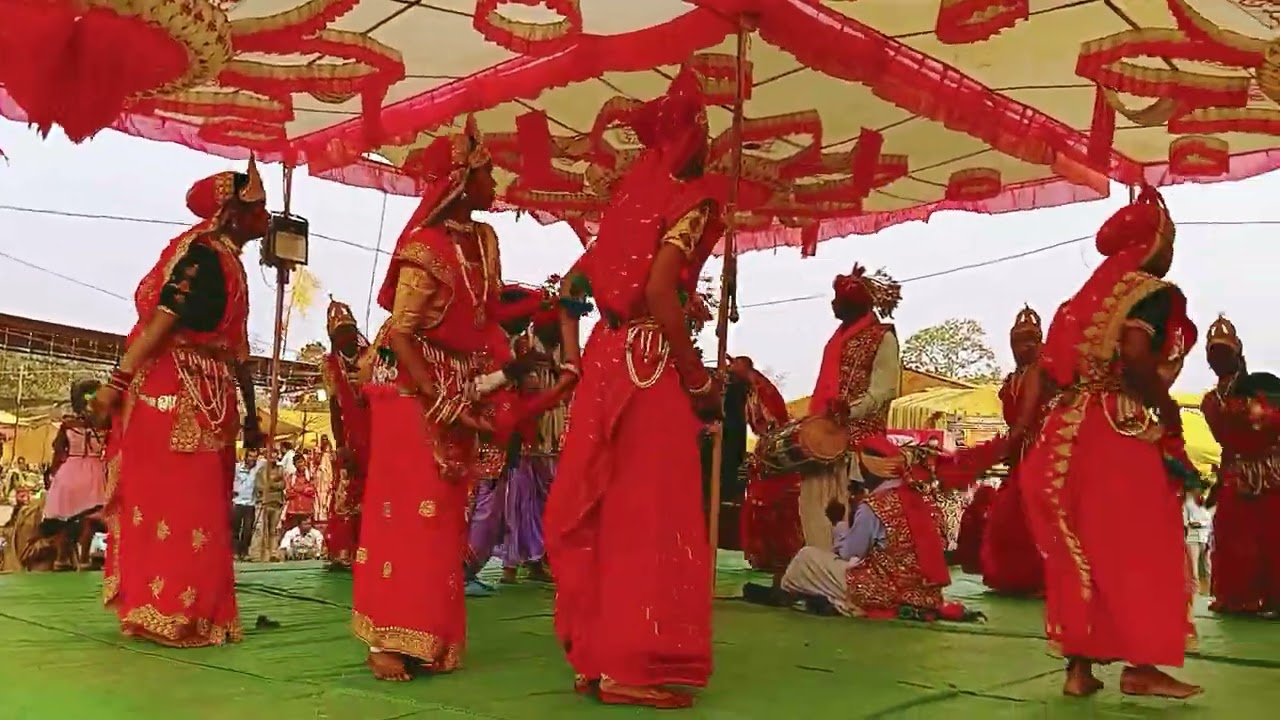 Adivashi korku gadli susun टीम (शेखपुरा) मध्यप्रदेश कार्यक्रम ग्राम खारीखेडा ढाकना मध्यप्रदेश में 🙏🏹