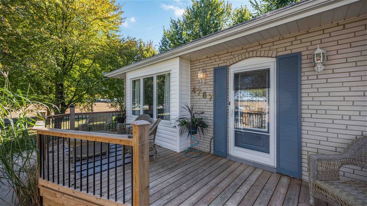 4767 St Clair Pkwy, Port Lambton, ON - YouTube