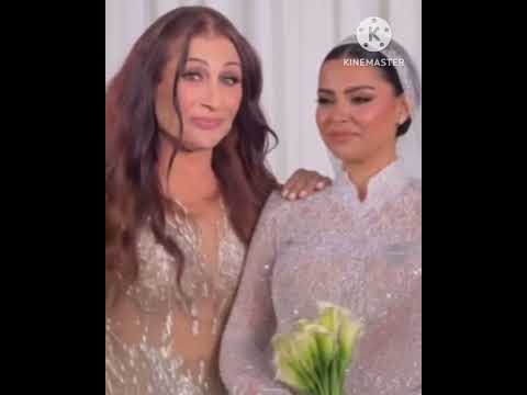 The Wife Of Artist Mohamed Henedy Is Trending At Her Daughter Farida S Wedding Because Of Her Out