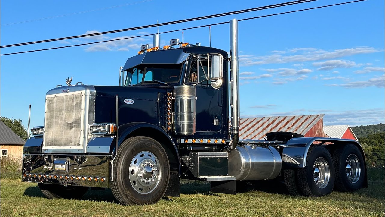 Trucks and Tractors At Washingtonville 2025 