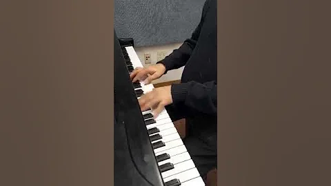 Dreydl Song (Timothy Bullard, piano)