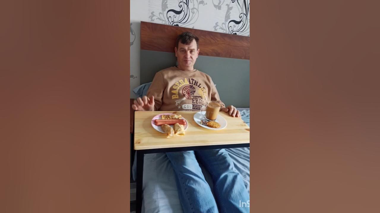 приставной столик к кровати, дивану,креслу #short #shortvideo #столик # ...