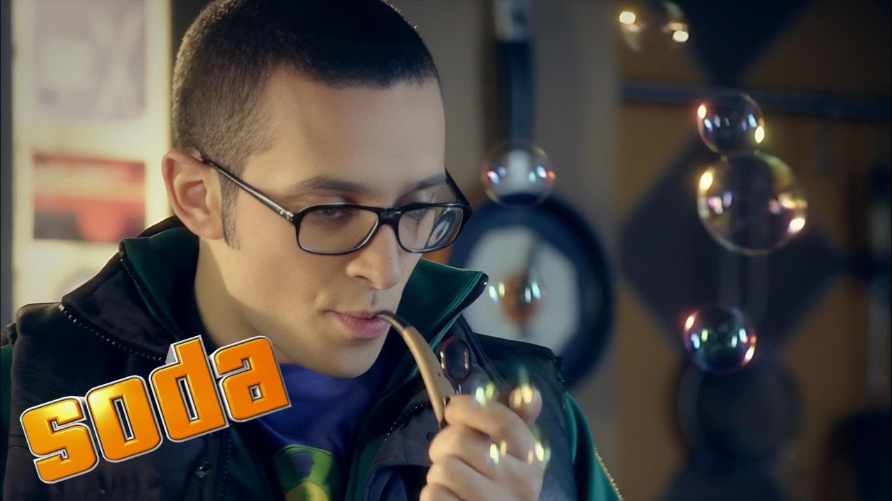 Slimane mène l'enquète I SODA - Saison 3 (Kev Adams ; William Lebghil)