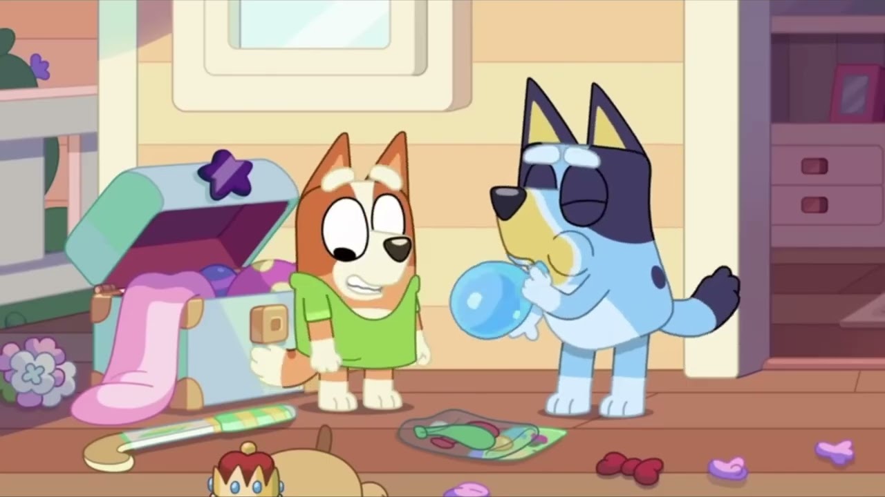Bluey balloon scenes