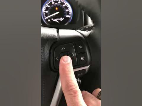 How to turn on the blind spot monitor in your new Toyota Highlander