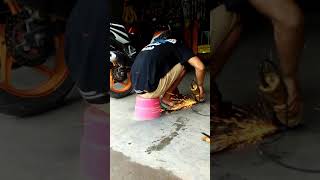 Gak perlu tenar gak perlu sangar seng penting rejeki lancar