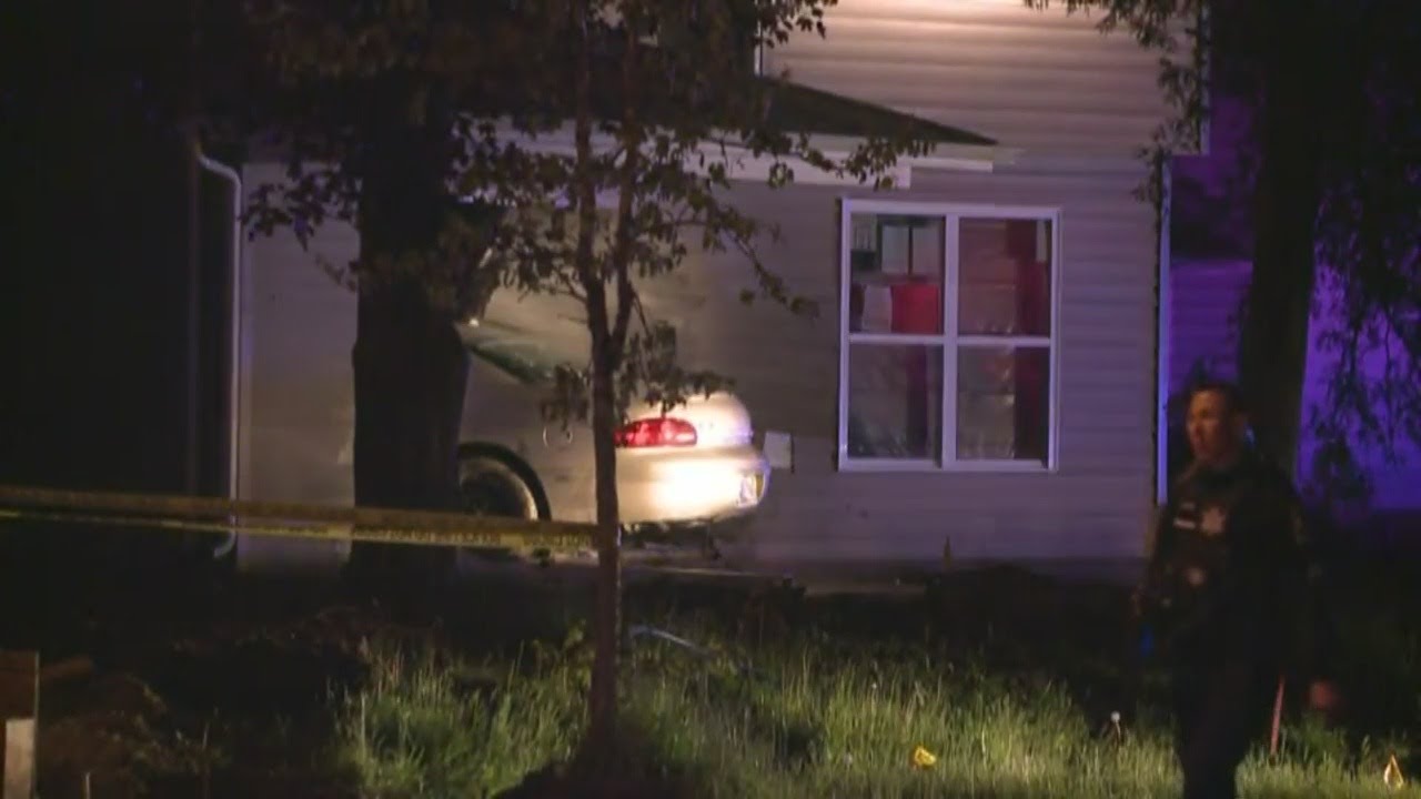 Suspect Dead after Police Chase - YouTube