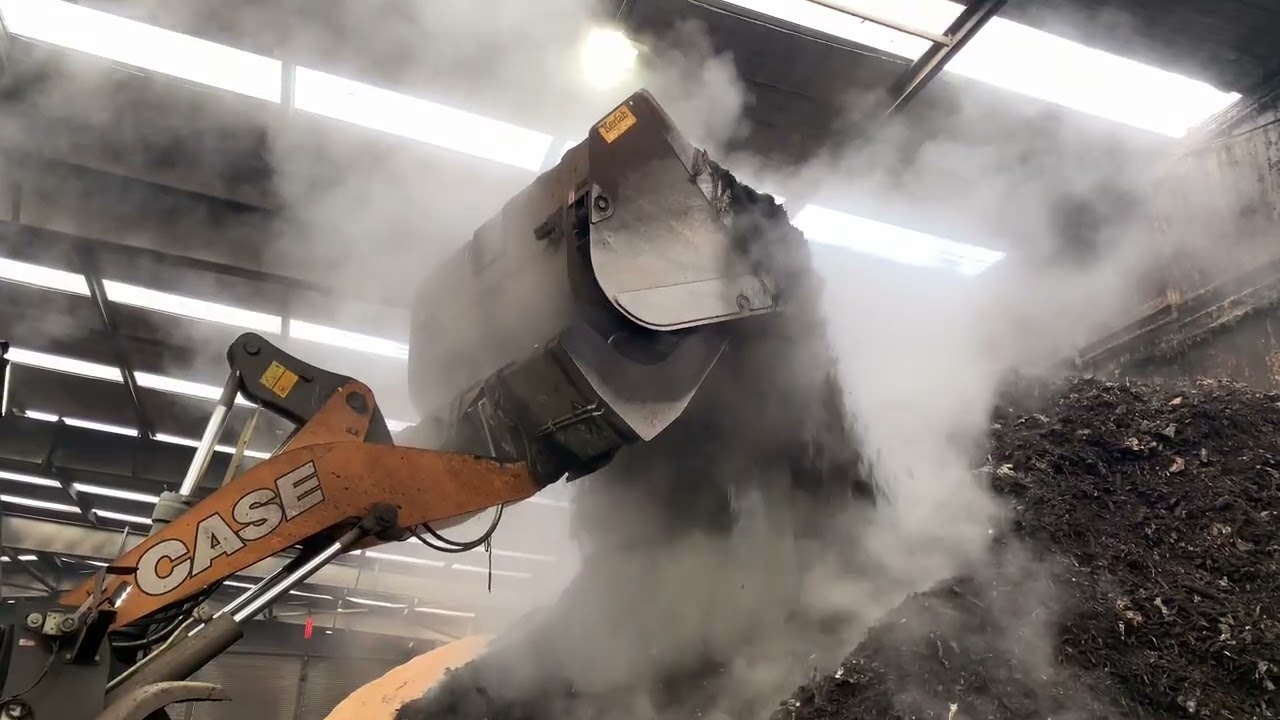 Kerfab WastePro High Dump Bucket