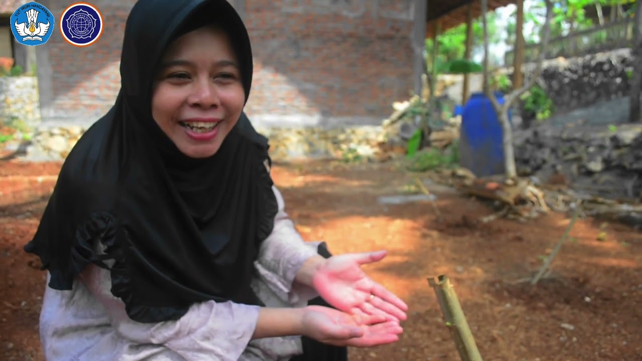 PEMANFAATAN KRPL DENGAN PENDEKATAN AGRONURSING DALAM MENGATASI STUNTING