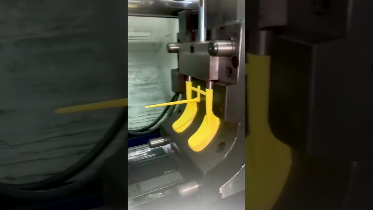 Plastic Brush Head Injection Molding