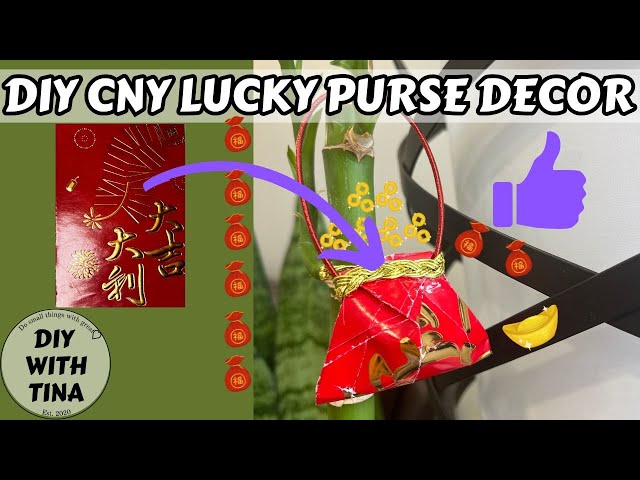 Free Vector | Purse with lucky money korean new year