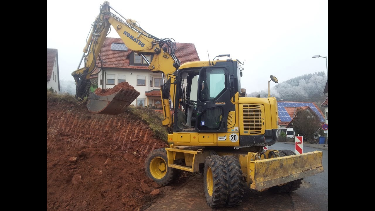 Komatsu mit Tiltrotator im Tiefbau im Einsatz Excavator Teil 4