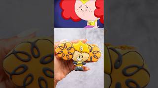 Princess Morbucks Is Heartbroken Macaron