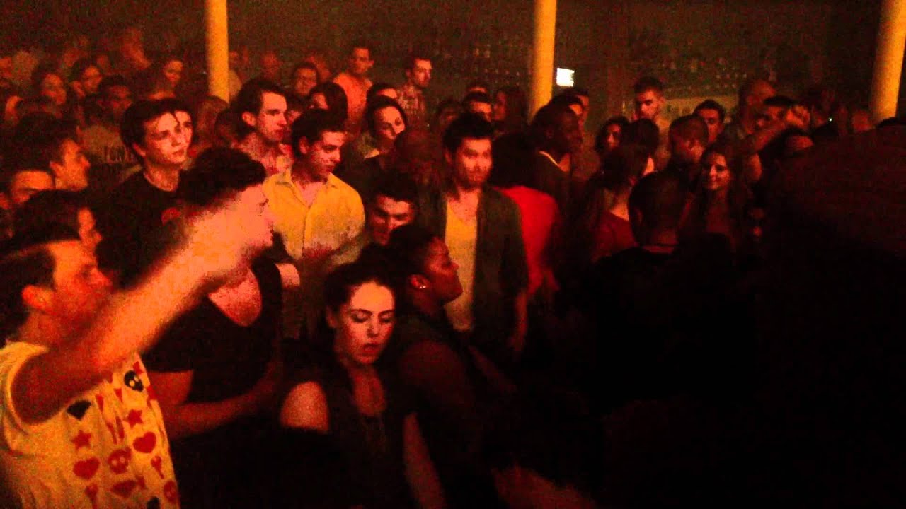 The Flexican & Sef, Yours Truly, 8 april @ Bermuda Eindhoven