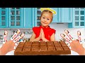 Ева учит считать шоколад папу Candy for kids