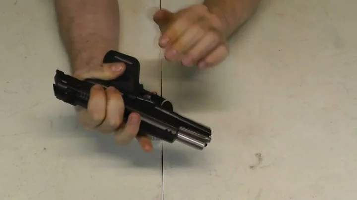 Ruger P89 vs Ruger P95.  On the inside.