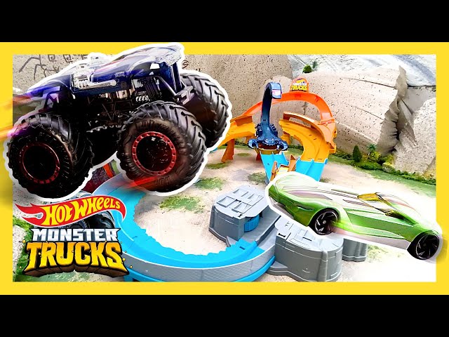 Circuit Motorisé Monster Trucks Scorpion - HOT WHEELS - 2 véhicules inclus