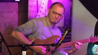 Video thumbnail of "Ibanez clinic: Tom Quayle - Spain"