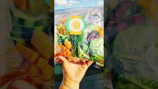 Kits de frutas y vegetales listos para preparar jugos naturales...
