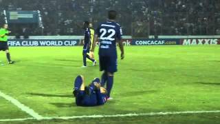 Yellow card América - No.4 @erikpimen_4 #SCCL #TheChampions @MOTAGUAcom @CF_America