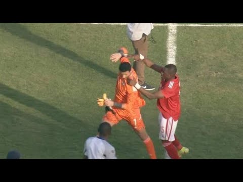 ملخص إسلام صادق يكشف سقوط الاسطوره بكاء الإعلام المصرى على إنهيار الأهلى ملخص إسلام صادق يكشف سقوط الاسطوره بكاء الإعلام المصرى على إنهيار الأهلى