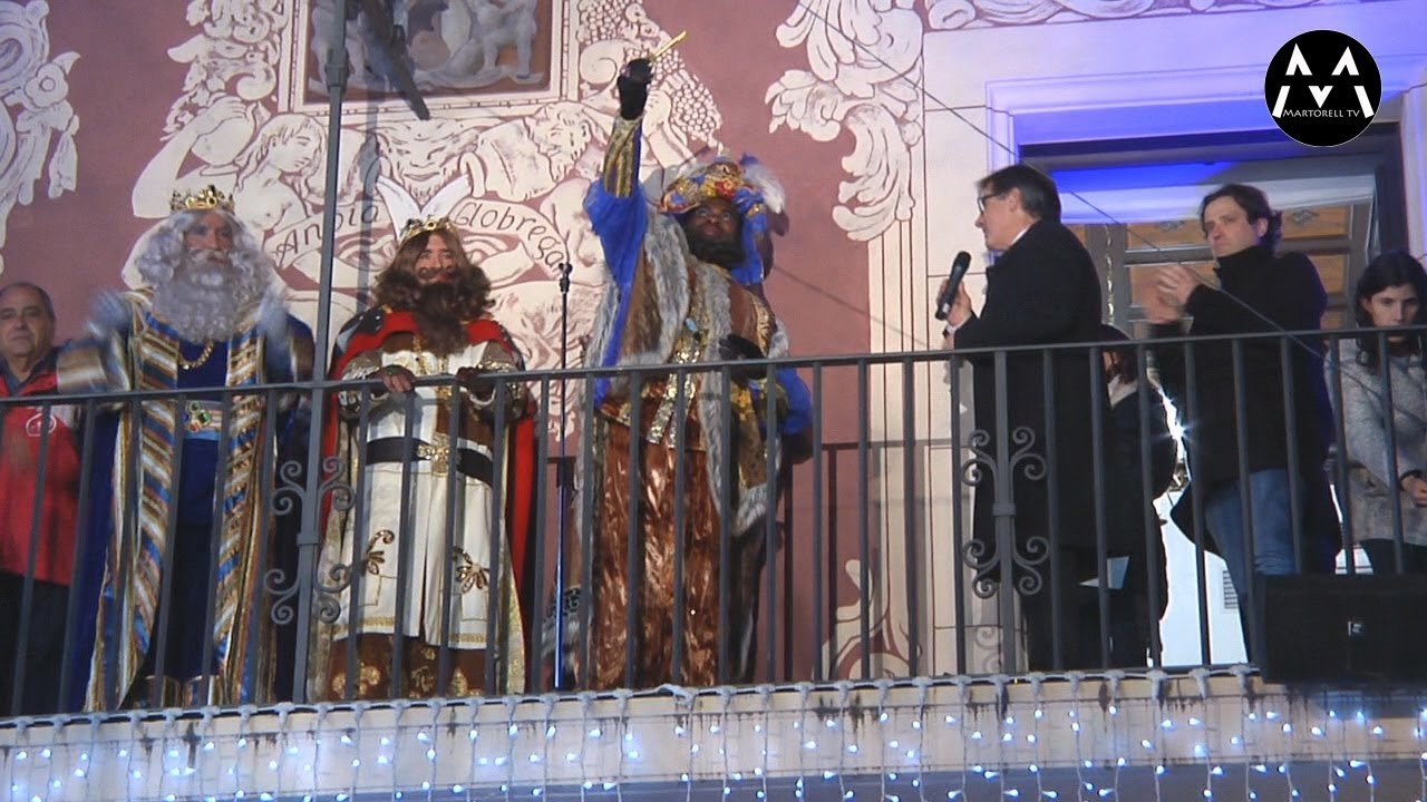 050122 Els Reis Mags arriben a Martorell on començaran a repartir regals durant tota la nit