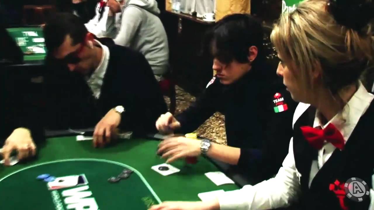 WPT Venezia 2011- High Roller - Dario Minieri in action