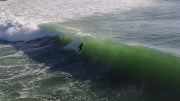 Perfect Surf at Raglan - New Zealand