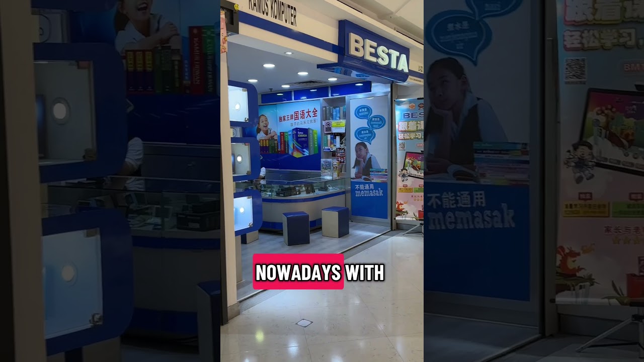 Amazing that digital dictionary device can still exist in today’s world. 