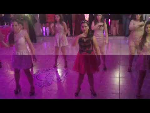 Cópia de Dança do aniversario de Bianca de 15 anos