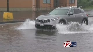 Flash flooding causes problems on Fall River roads