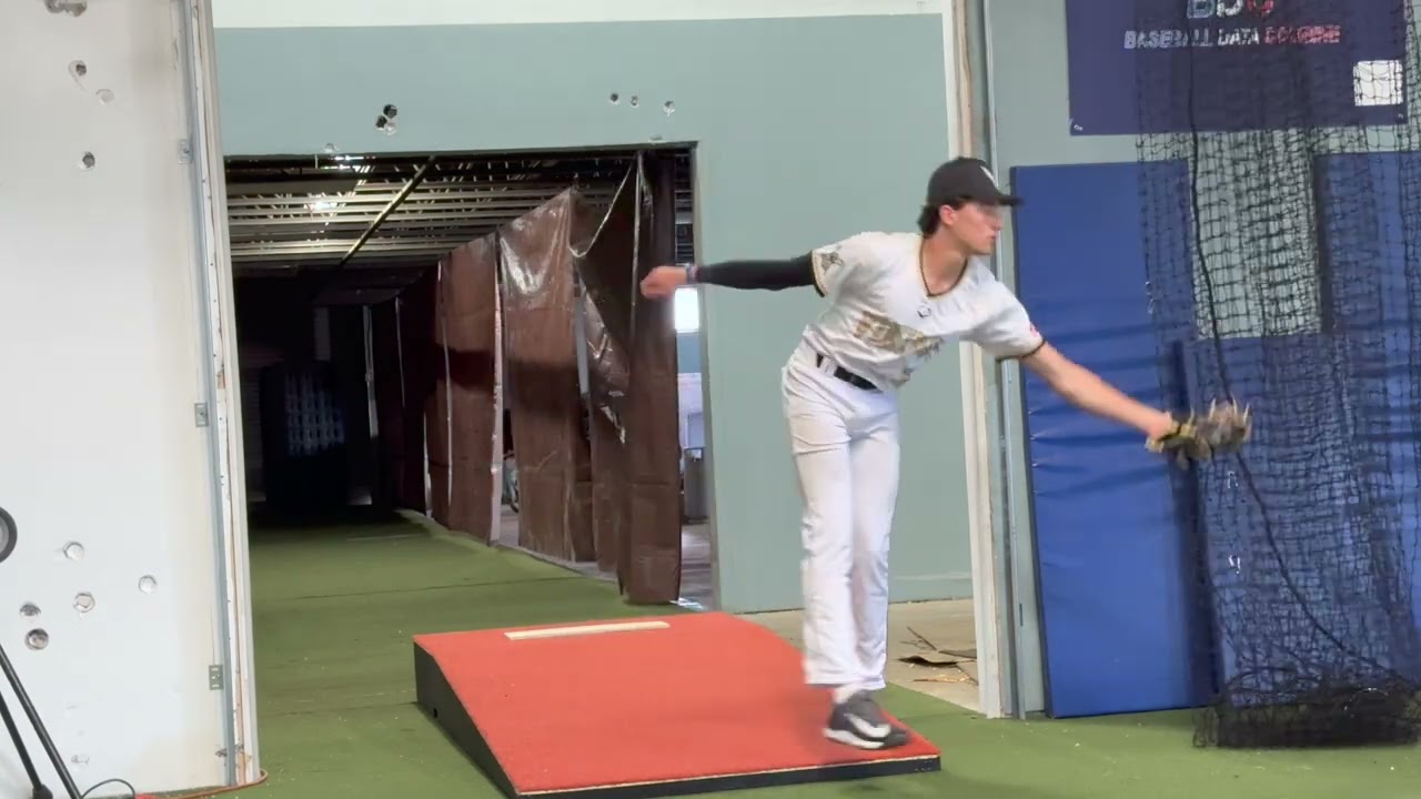 25' | RHP | Matt Reardon | Winthrop HS MA |