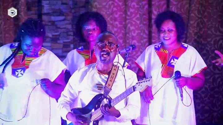 Kofi Agyeman and the Light Seekers Mo Mma Menkonda...