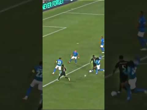 هدف بيلينجهام الخارق ضد نابولي