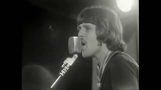 The Move - Flowers In The Rain B&W Original Version 1967