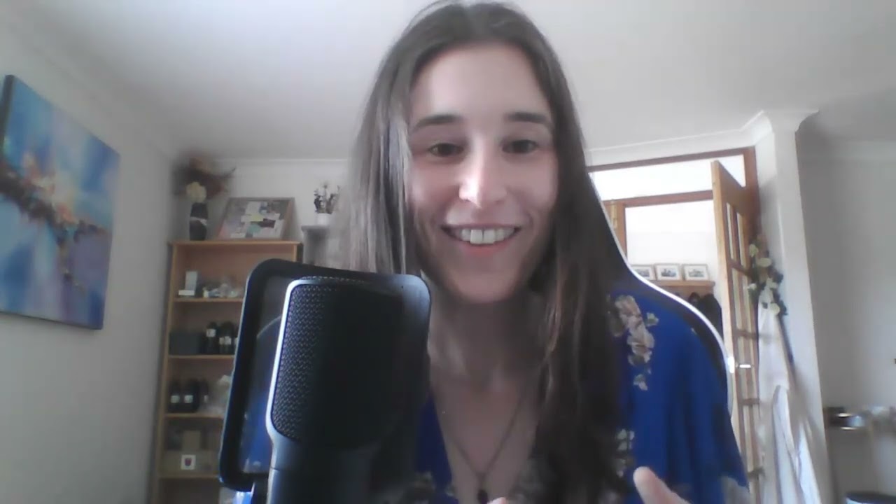 Evolving Through Motherhood: What Becoming a Mum Has Taught Me About Identity, Time & Self-Trust