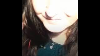 Bule nyanyi di smule denpasar moon