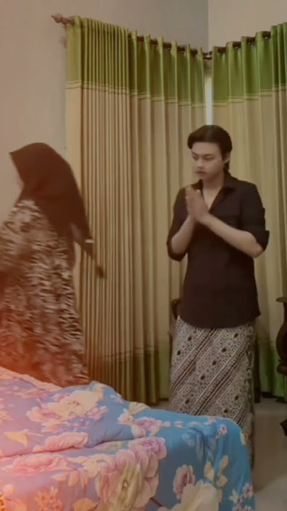 Ketika Ning Salma Dan Gus ivan Saling Bercanda๐
๐
#gusivan #gus #bucin #shorts #shortsviral #love #