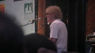 Ian Hunter - Dead Man Walking chords