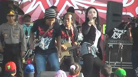 Ratna Antika - Edan Toron, Netral (PDSI) Live Ima