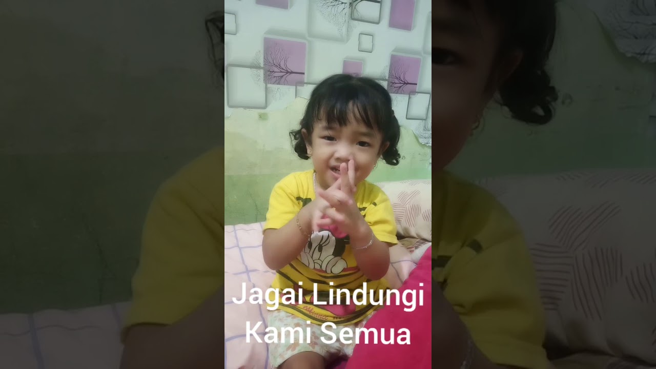 Doa anak Kecil lucu banget 